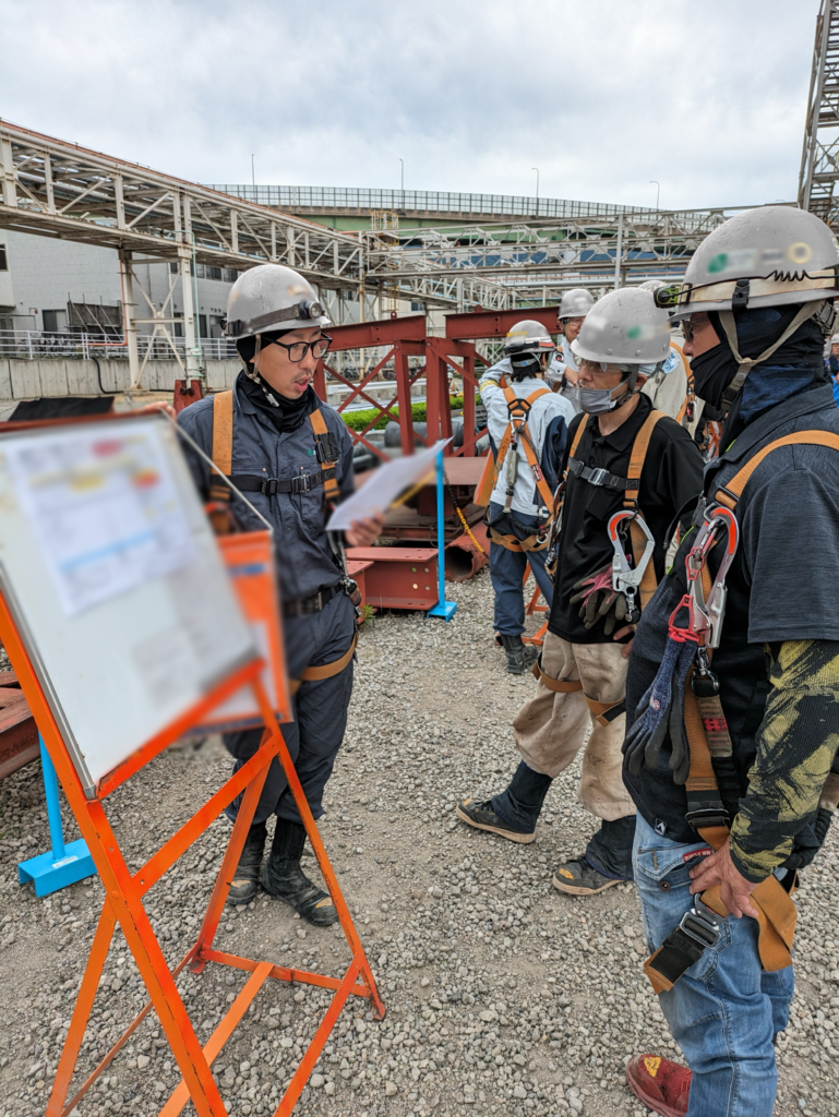 大和田工業_採用_１日のスケジュール_TBM　KYK